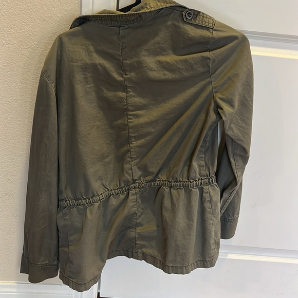 🎉FREE w/ purchase🎉Lightweight jacket - Picture 5 of 8